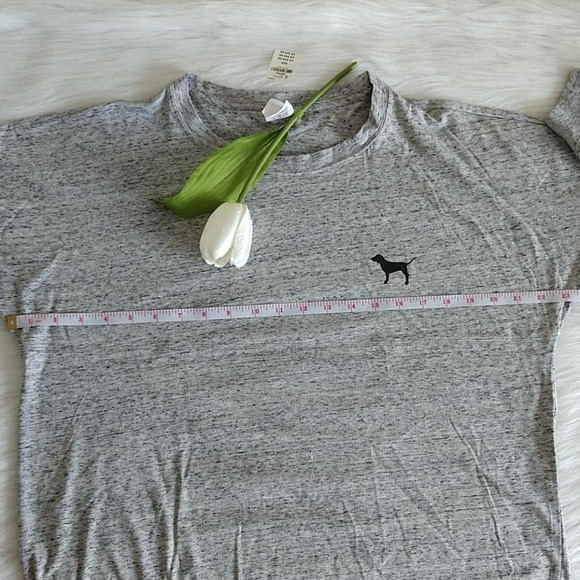 ❌Size M🌺PINK VICTORIA'S SECRET LONG SLEEVE.nwt - Picture 4 of 4